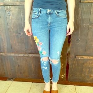 Zara floral embroidery jeans
